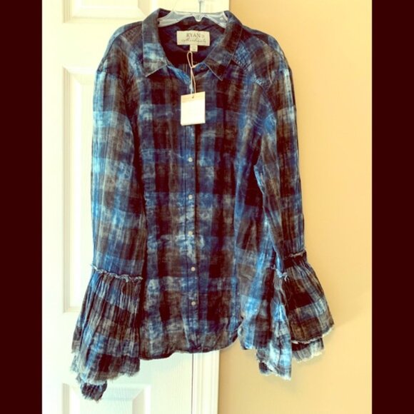 Ryan Michael Blouse - Picture 1 of 8